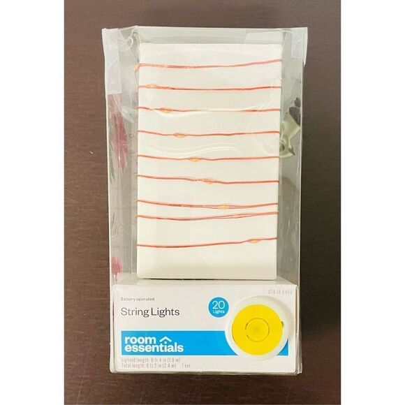 4.75"x7.42" LED Frame Powered by USB cable - Holds one 4"x6" or two 2"x3" photos - Picture 4 of 5